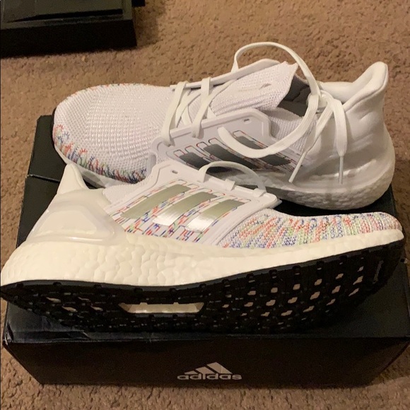 adidas Shoes - Adidas ultraboost 20